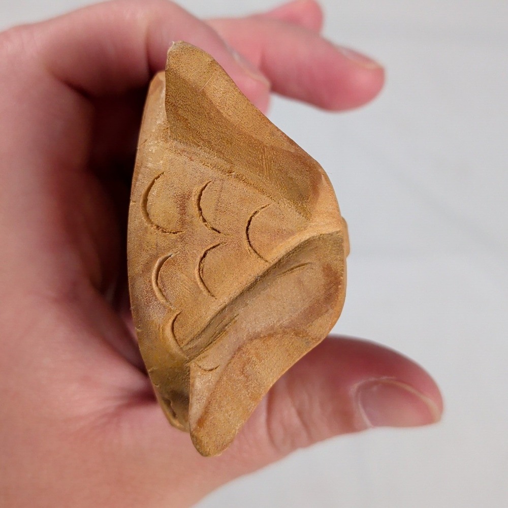 Vintage Hand Carved Wood Owl Figurine Jali Openwork Lattice 3 Inch Folk Art - Picture 6 of 8